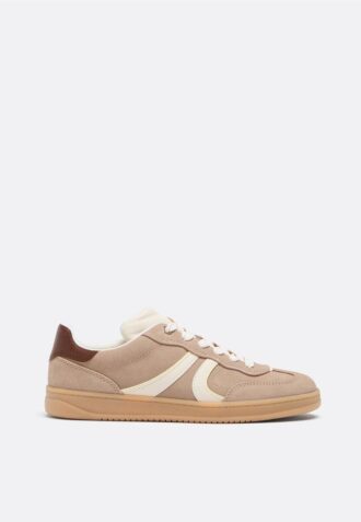 Adidași casual din piele