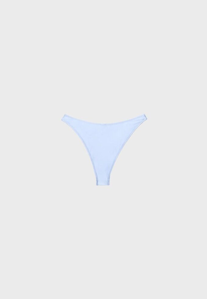 Articole de bază de brazilian bikini din satin simplu Articole de bază de brazilian bikini din satin simplu