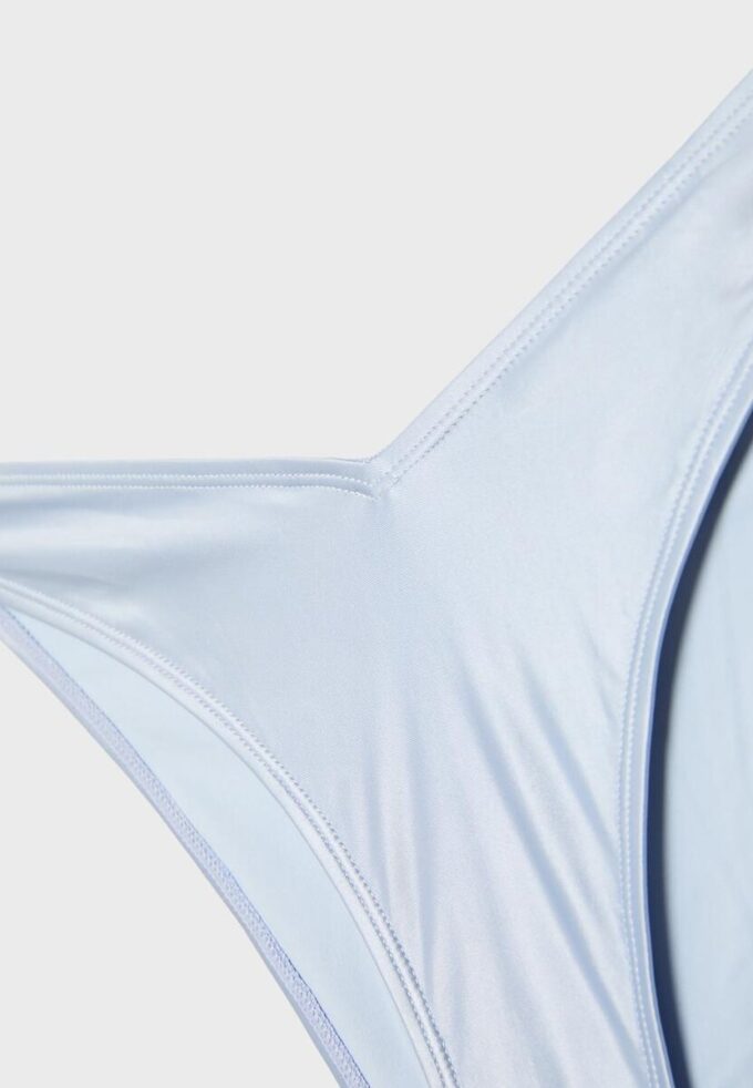 Articole de bază de brazilian bikini din satin simplu Articole de bază de brazilian bikini din satin simplu