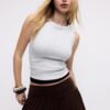 B04 Topuri de bază mulat fără mâneci