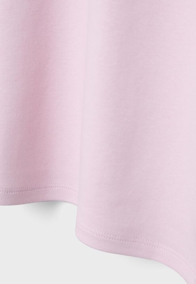 B06 Tricou de bază cu umeri coborâți