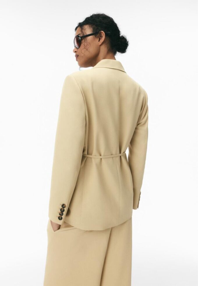 Blazer cu curea Blazer cu curea