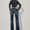 Blugi D67 Slim Fit Boot-Cut Blugi D67 Slim Fit Boot-Cut