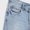 Blugi D67 Slim Fit Boot-Cut Blugi D67 Slim Fit Boot-Cut