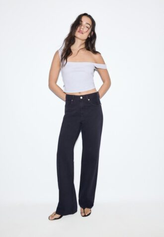 Blugi D92 cu croi drept și Wide Leg Blugi D92 cu croi drept și Wide Leg