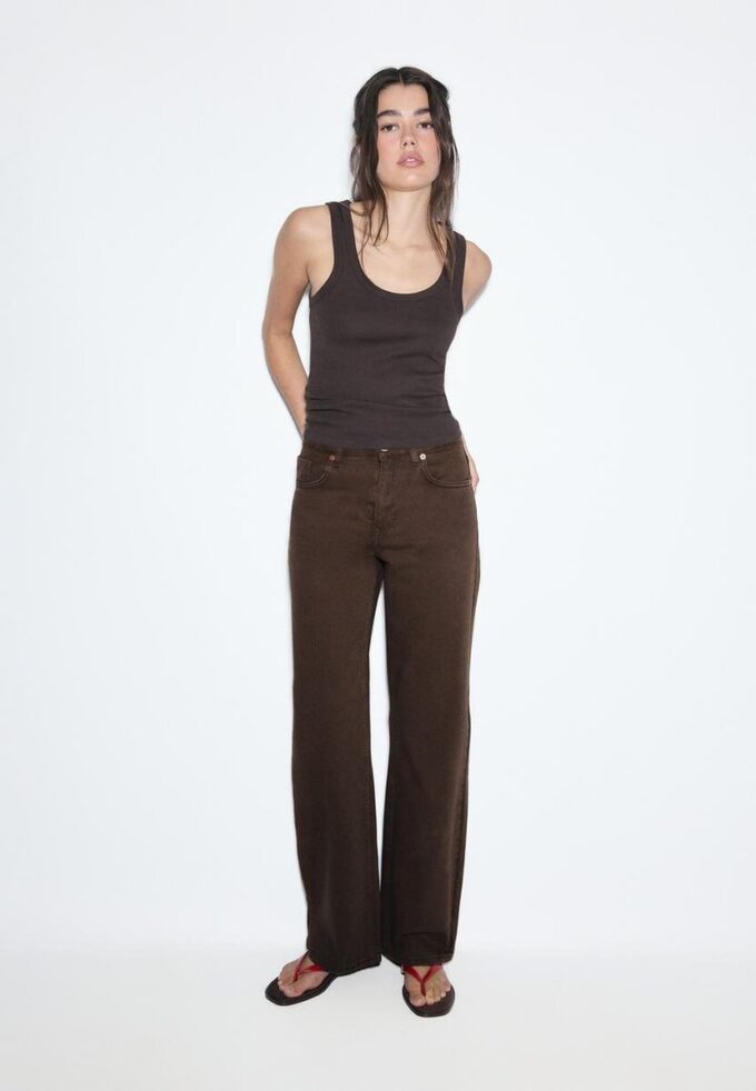 Blugi D92 cu croi drept și Wide Leg Blugi D92 cu croi drept și Wide Leg