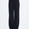 Blugi D92 cu croi drept și Wide Leg Blugi D92 cu croi drept și Wide Leg