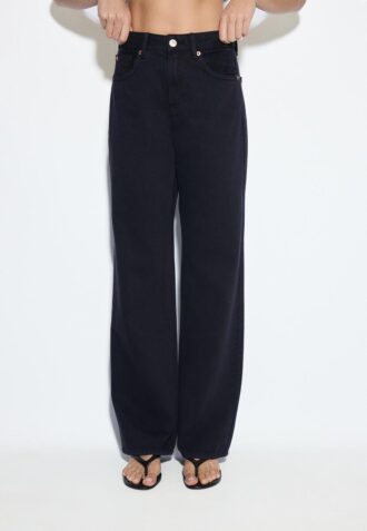 Blugi D92 cu croi drept și Wide Leg Blugi D92 cu croi drept și Wide Leg