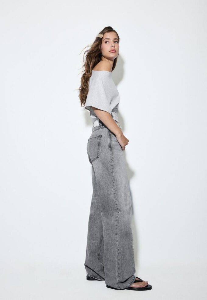 Blugi D92 cu croi drept și Wide Leg Blugi D92 cu croi drept și Wide Leg