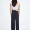 Blugi D92 cu croi drept și Wide Leg Blugi D92 cu croi drept și Wide Leg
