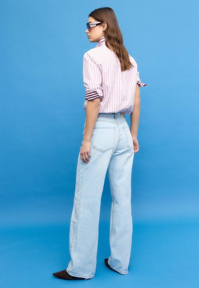 Blugi D92 cu croi drept și Wide Leg Blugi D92 cu croi drept și Wide Leg