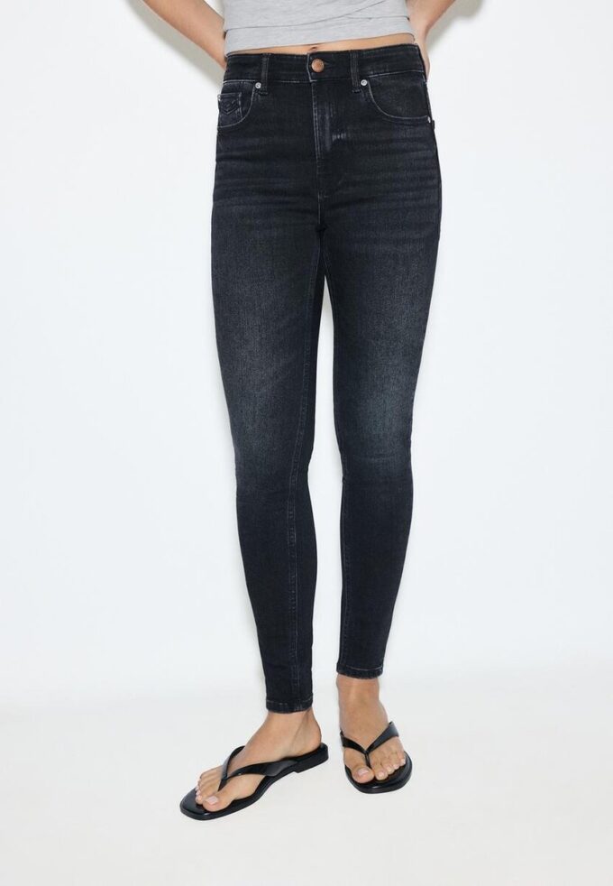 Blugi skinny cu talie normală Blugi skinny cu talie normală