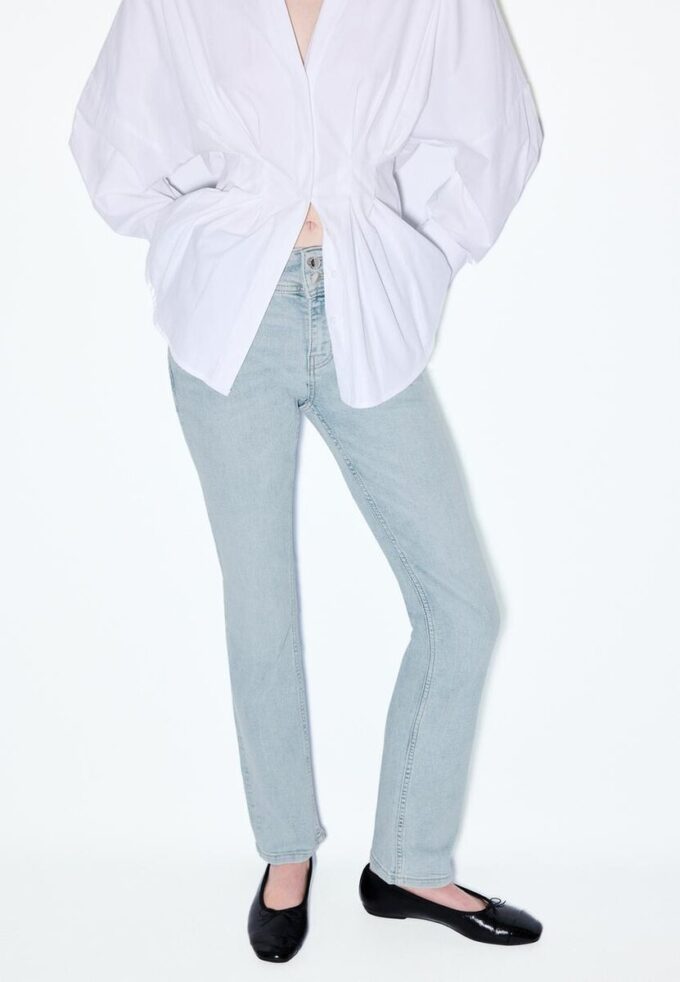 Blugi slim fit cu talie joasă Blugi slim fit cu talie joasă