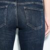 Blugi slim fit cu talie joasă Blugi slim fit cu talie joasă