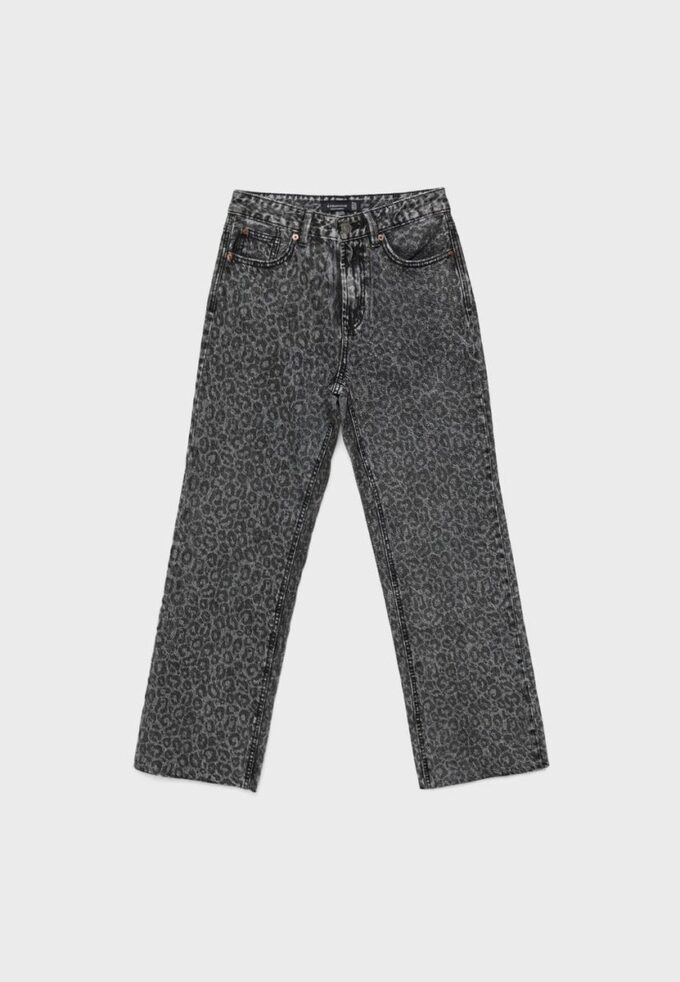 Blugi Wide Leg cu croi larg și imprimeu leopard Blugi Wide Leg cu croi larg și imprimeu leopard