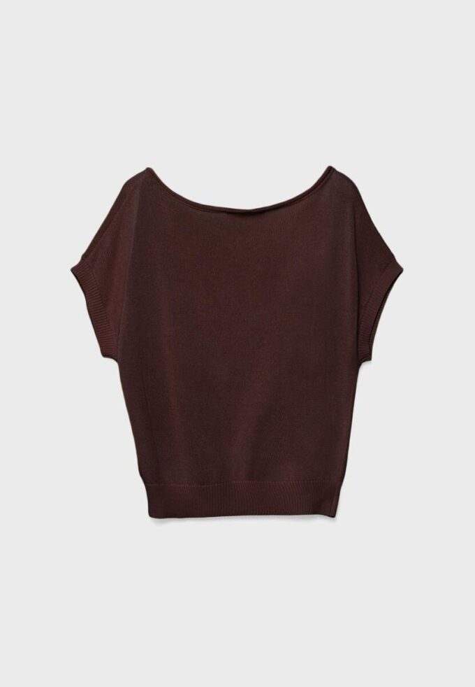 Bluză cu guler barcă din tricot rustic Bluză cu guler barcă din tricot rustic
