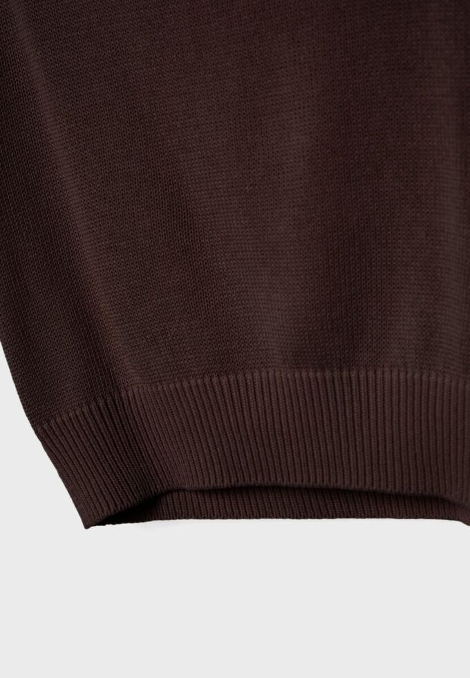 Bluză cu guler barcă din tricot rustic Bluză cu guler barcă din tricot rustic