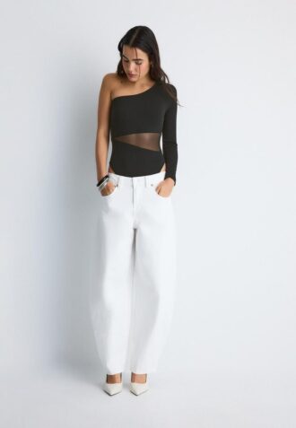 Body asimetric cu detalii transparente