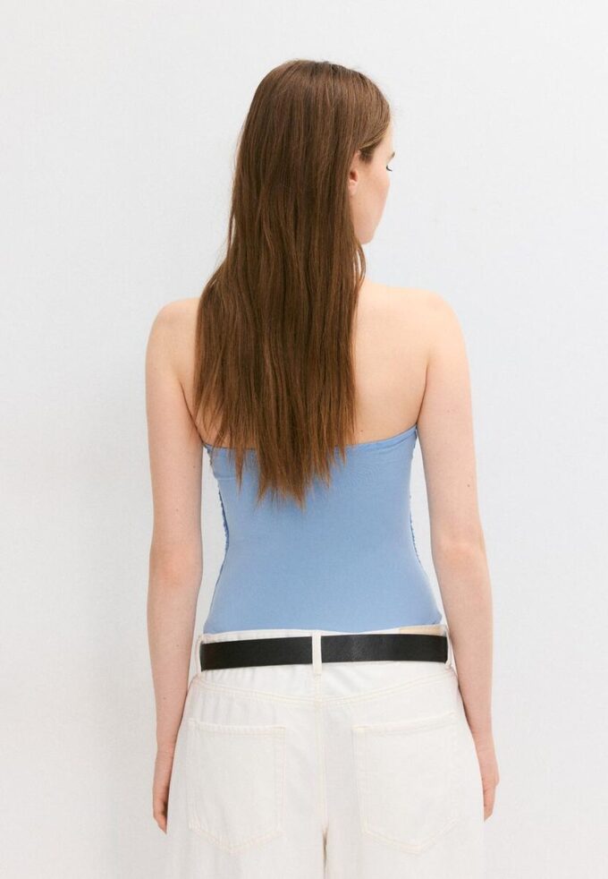 Body cu gât halter