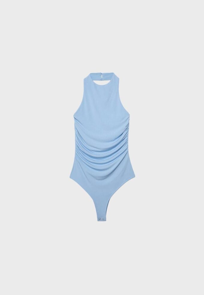 Body cu gât halter