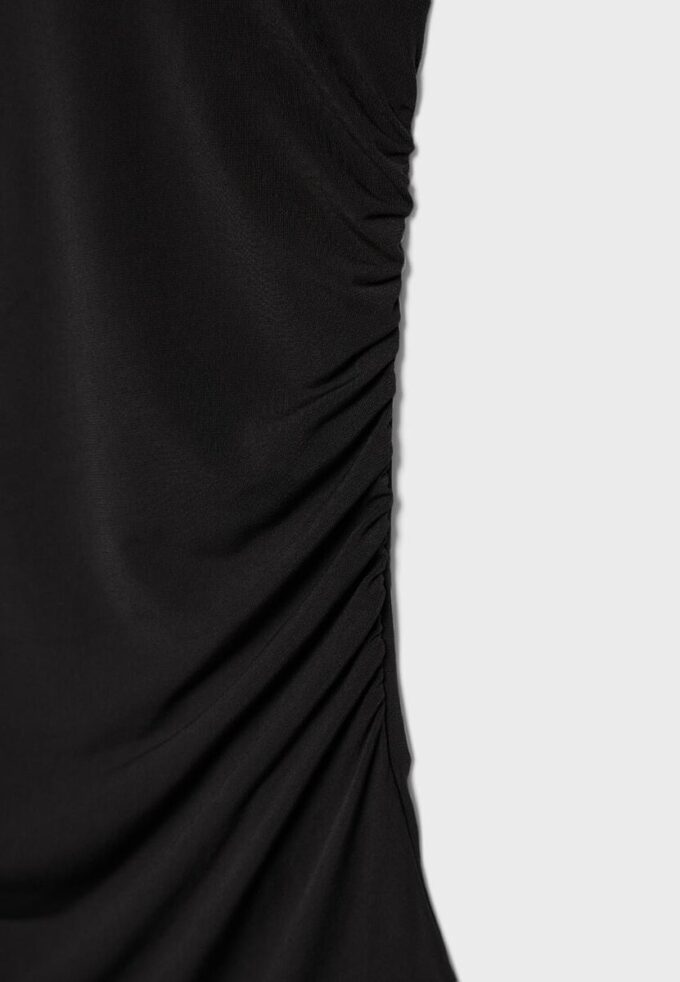 Body cu gât halter