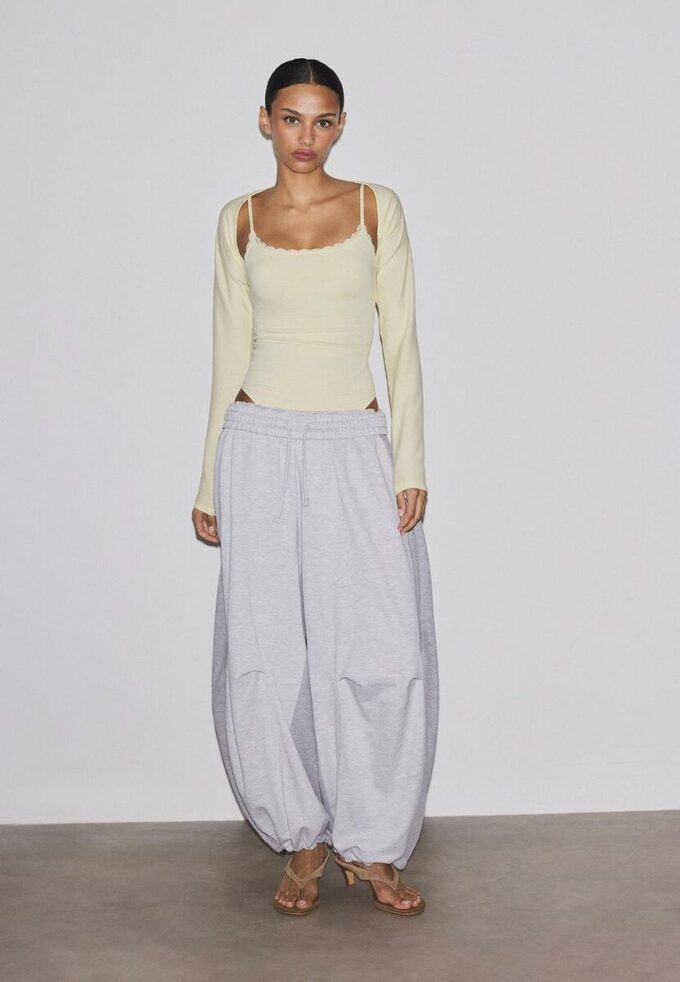 Bolero slim fit cu mâneci lungi