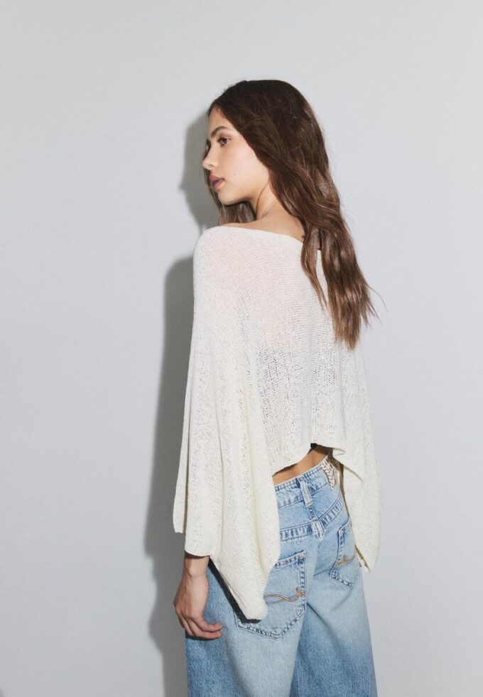 Cape din tricot fin Cape din tricot fin