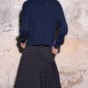 Cardigan cu nasturi, tricotat în stil „cable” Cardigan cu nasturi, tricotat în stil „cable”