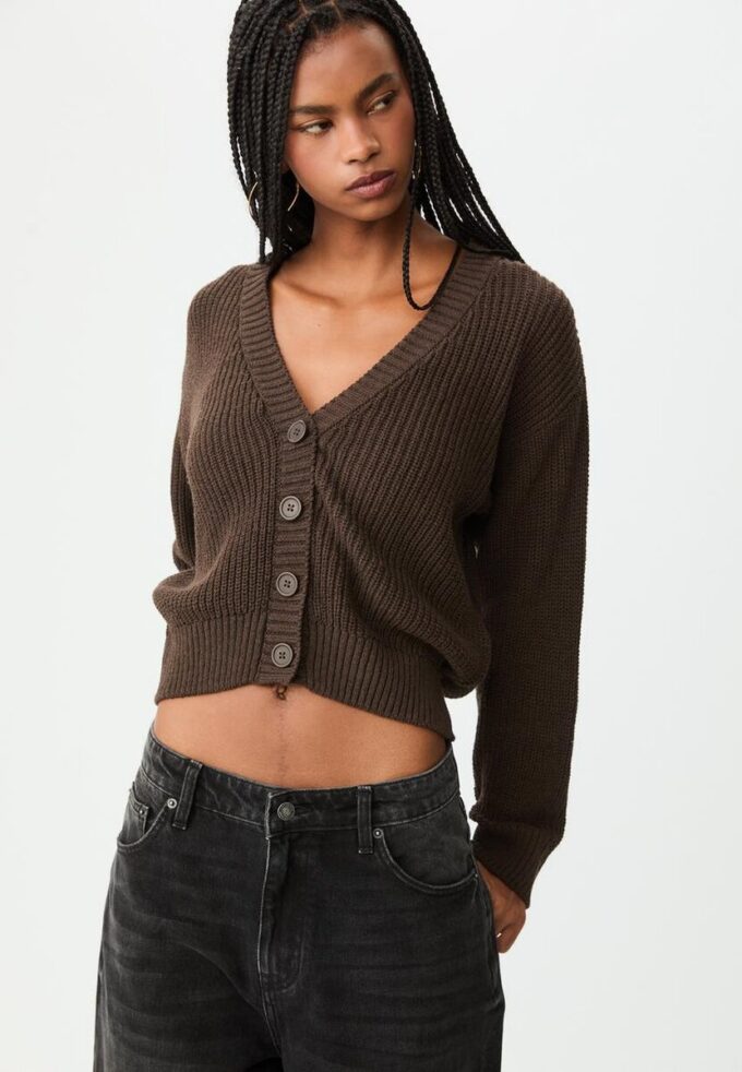 Cardigan din tricot cu nasturi Cardigan din tricot cu nasturi