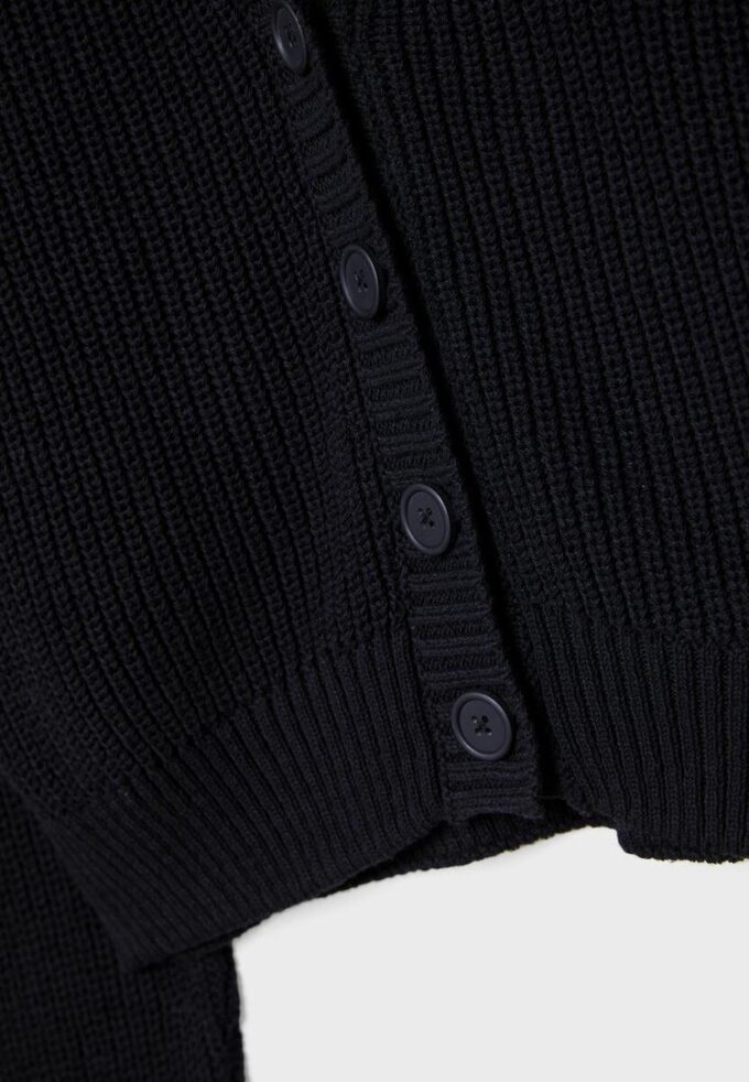Cardigan din tricot cu nasturi Cardigan din tricot cu nasturi