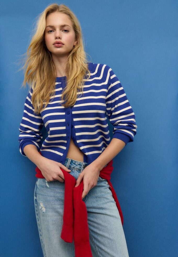 Cardigan din tricot cu nasturi și mâneci raglan