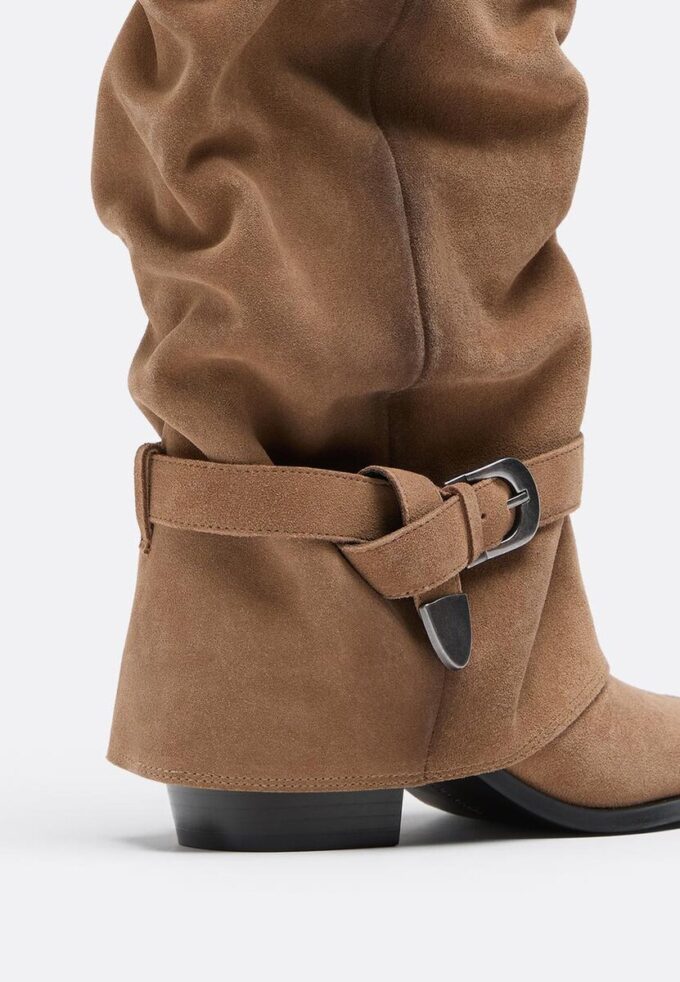 Cizme din piele Joots cu toc înalt