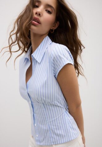 Cămașă cu mâneci scurte și cusătură sub bust