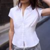 Cămașă cu mâneci scurte și cusătură sub bust Cămașă cu mâneci scurte și cusătură sub bust