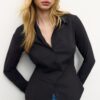 Cămașă de articol de bază ajustată Cămașă de articol de bază ajustată