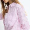 Cămașă de bază din poplin cu dungi și buzunar Cămașă de bază din poplin cu dungi și buzunar
