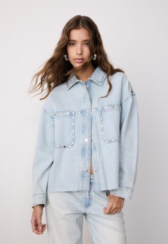 Cămașă scurtă din denim cu ținte