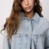 Cămașă scurtă din denim cu ținte Cămașă scurtă din denim cu ținte
