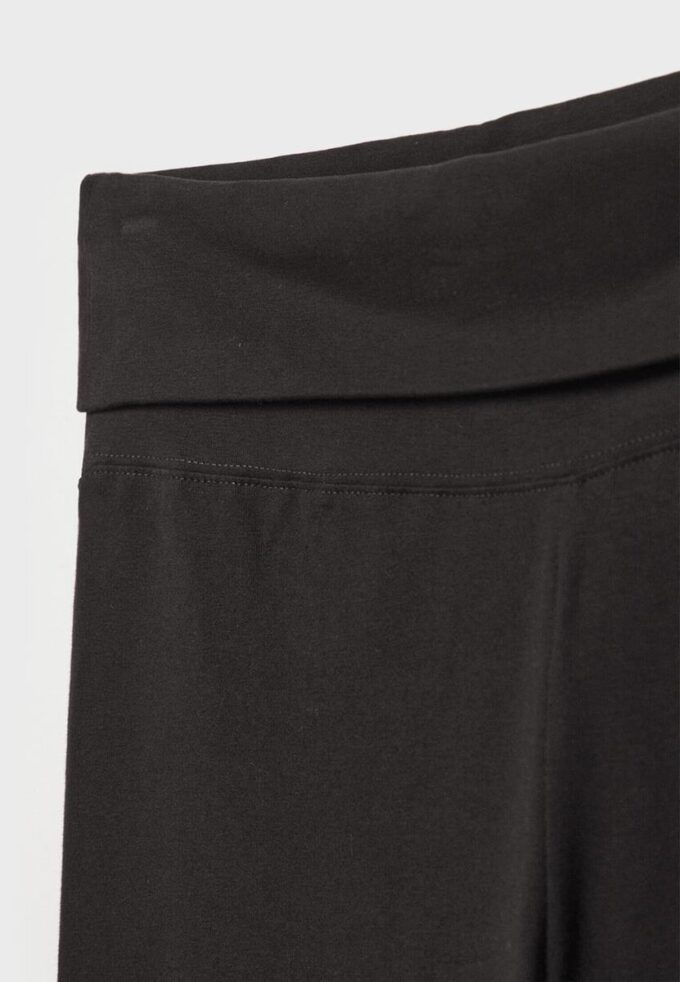 Colanți evazați flared Colanți evazați flared