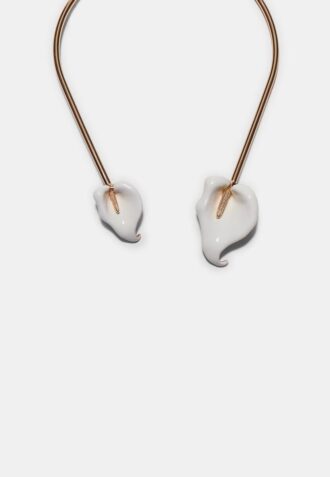 Colier tip choker cu floare de cala