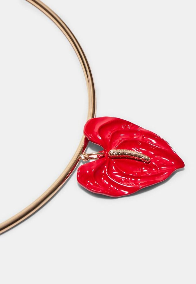 Colier tip choker cu flori de cham