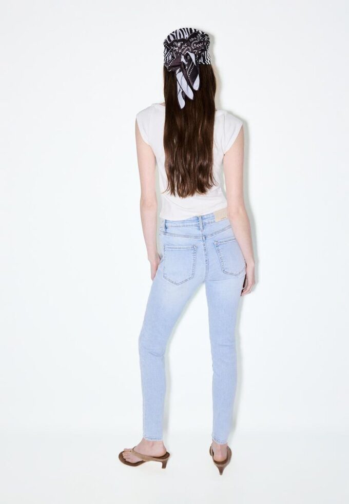 D07 Blugi skinny cu talie normală D07 Blugi skinny cu talie normală