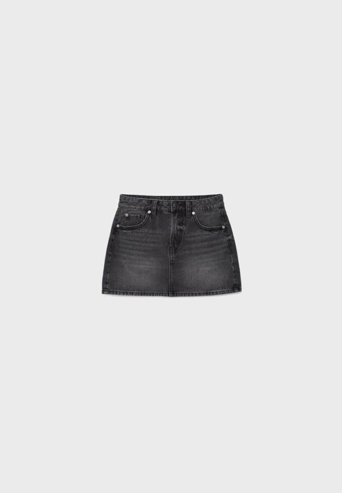D60 Fustă mini din denim de articole de bază D60 Fustă mini din denim de articole de bază