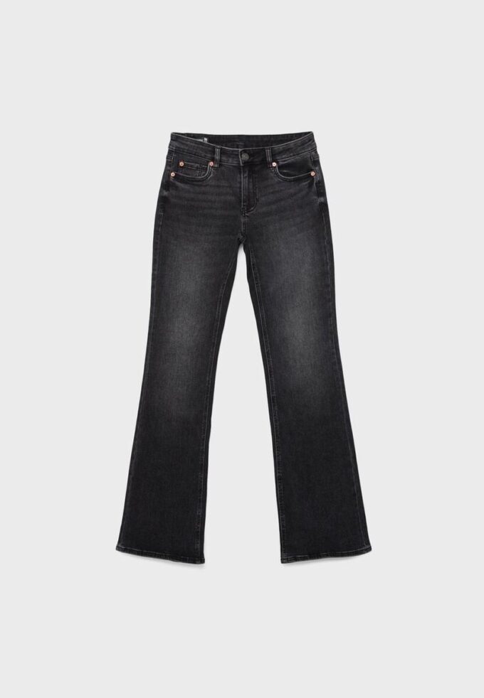 D67 Blugi slim bootcut D67 Blugi slim bootcut
