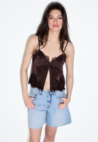 D93 Pantaloni scurți lungi din denim