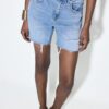 D93 Pantaloni scurți lungi din denim D93 Pantaloni scurți lungi din denim