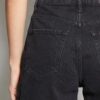 D93 Pantaloni scurți lungi din denim D93 Pantaloni scurți lungi din denim