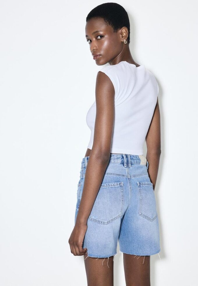 D93 Pantaloni scurți lungi din denim D93 Pantaloni scurți lungi din denim