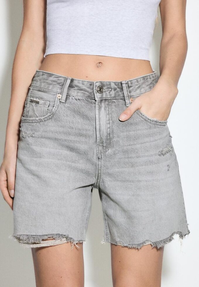 D93 Pantaloni scurți lungi din denim D93 Pantaloni scurți lungi din denim