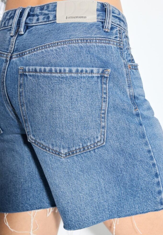D93 Pantaloni scurți lungi din denim D93 Pantaloni scurți lungi din denim
